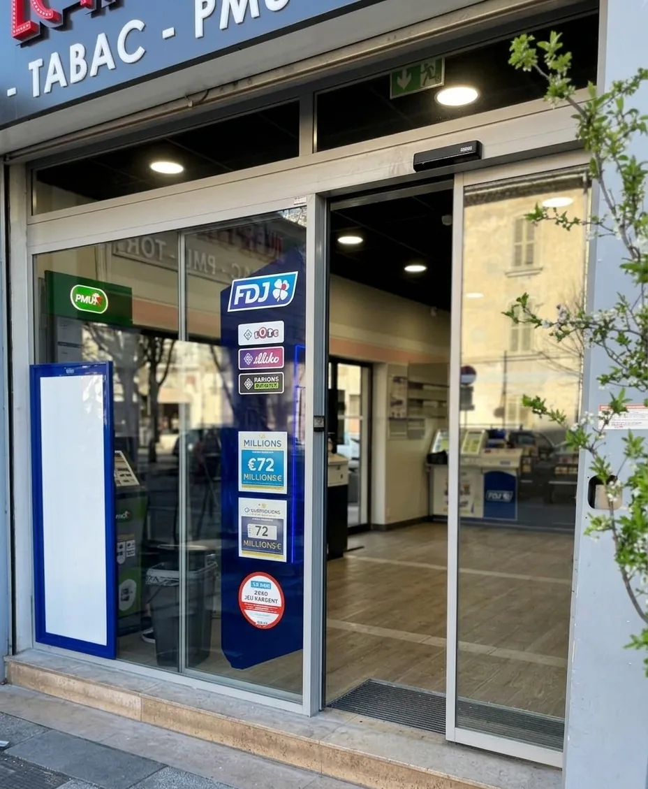 Porte automatique de tabac-presse à Montpellier